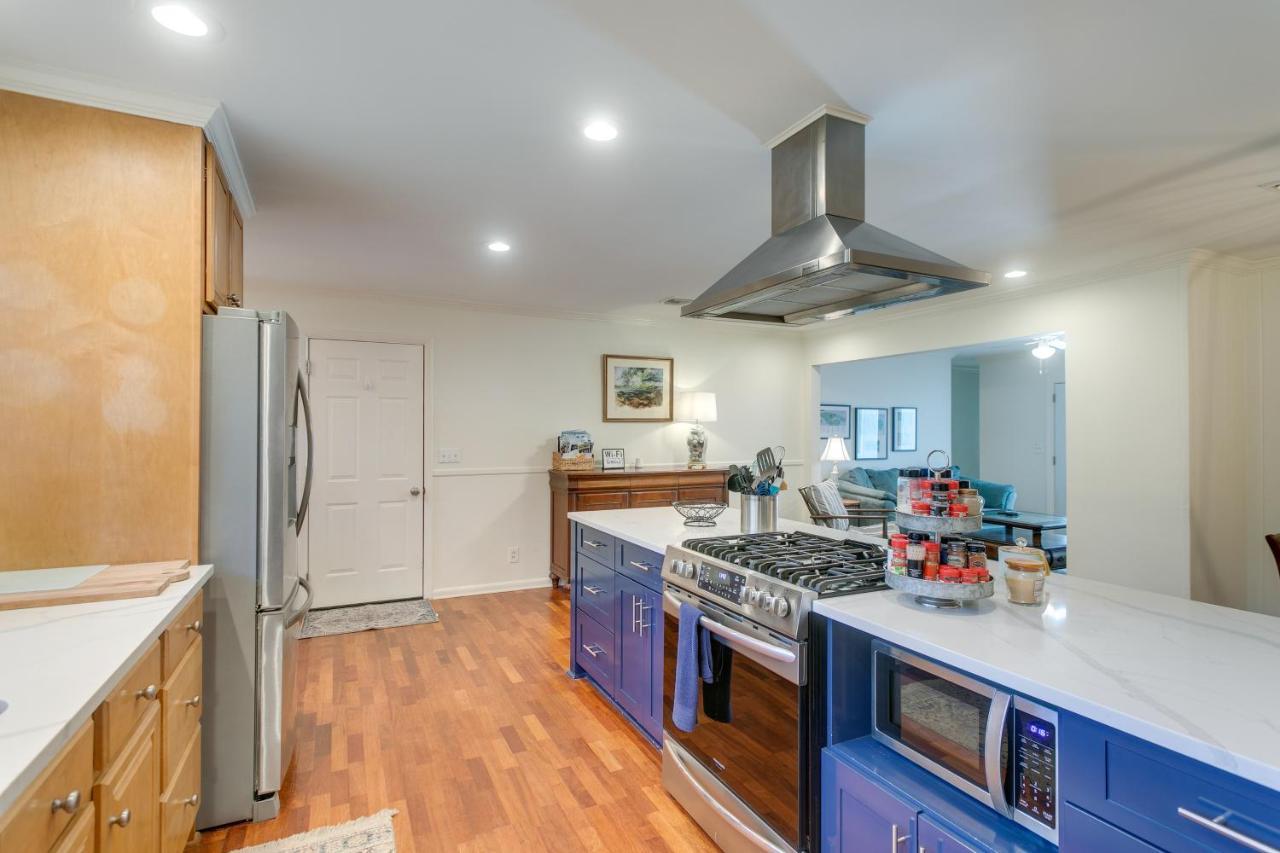Spacious St Simons Island Vacation Rental With Pool! St. Simons Island Exterior foto