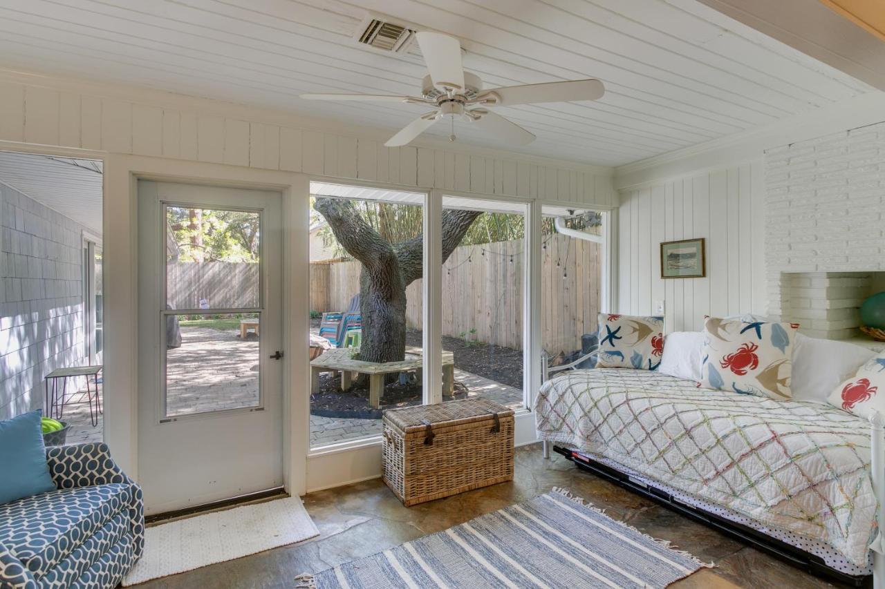 Spacious St Simons Island Vacation Rental With Pool! St. Simons Island Exterior foto